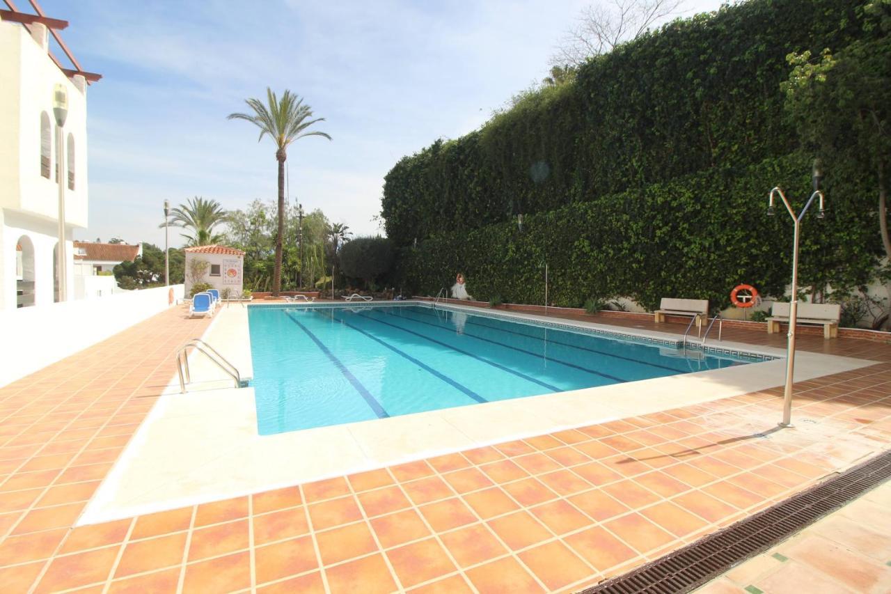 Mountain View Apartemen Marbella
