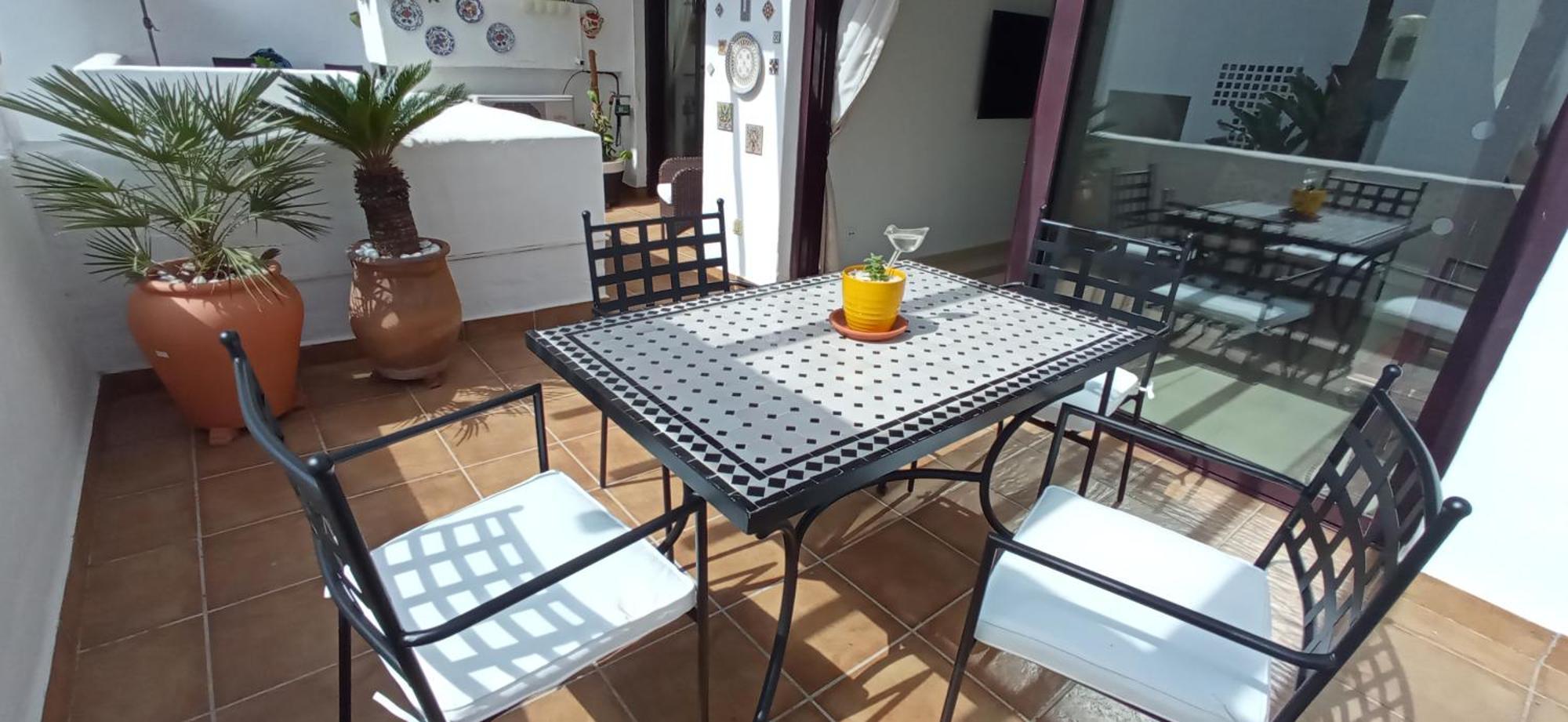 Mountain View Apartemen *